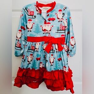 Girls Marie Nicole Clothing size M (3 years) Santa Ruffle Dress